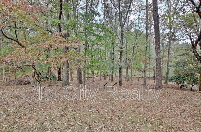 Building Photo - 150 Drennan Dr