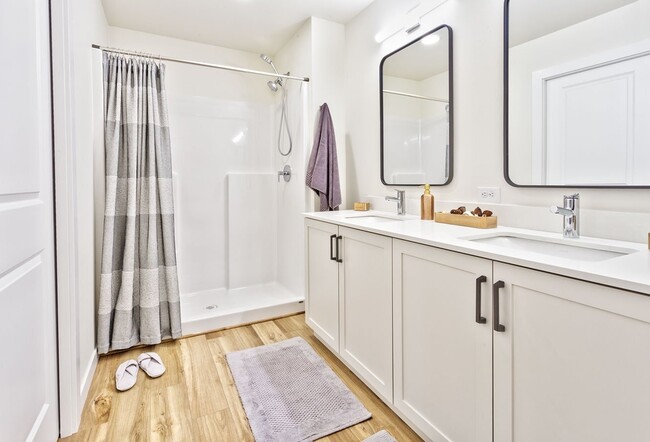 Beech Floorplan - Primary Bathroom (staged) - Alpengrove