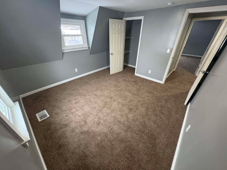 Building Photo - 531 N 18th St