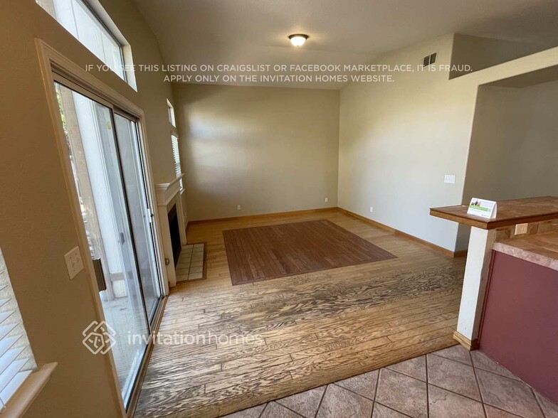 Building Photo - 2134 Jayhawk Dr
