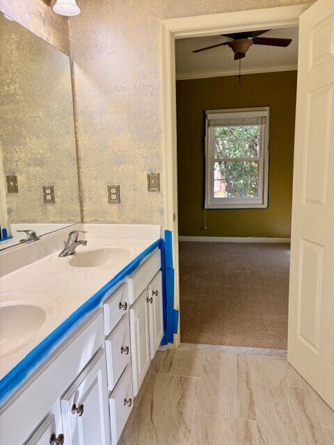 Building Photo - 9008 Doris Dr