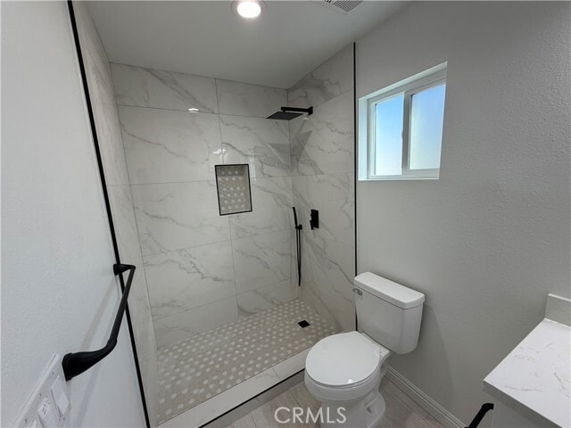Building Photo - 424 W Poplar St