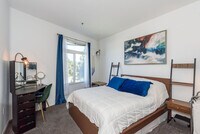 Building Photo - 1642 7th Ave