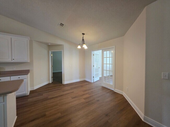 Building Photo - 4BR/3BA home with shed close to Navy Federal Credit Union