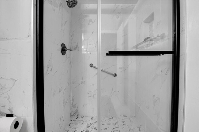 Building Photo - 260 NW 76th Ave