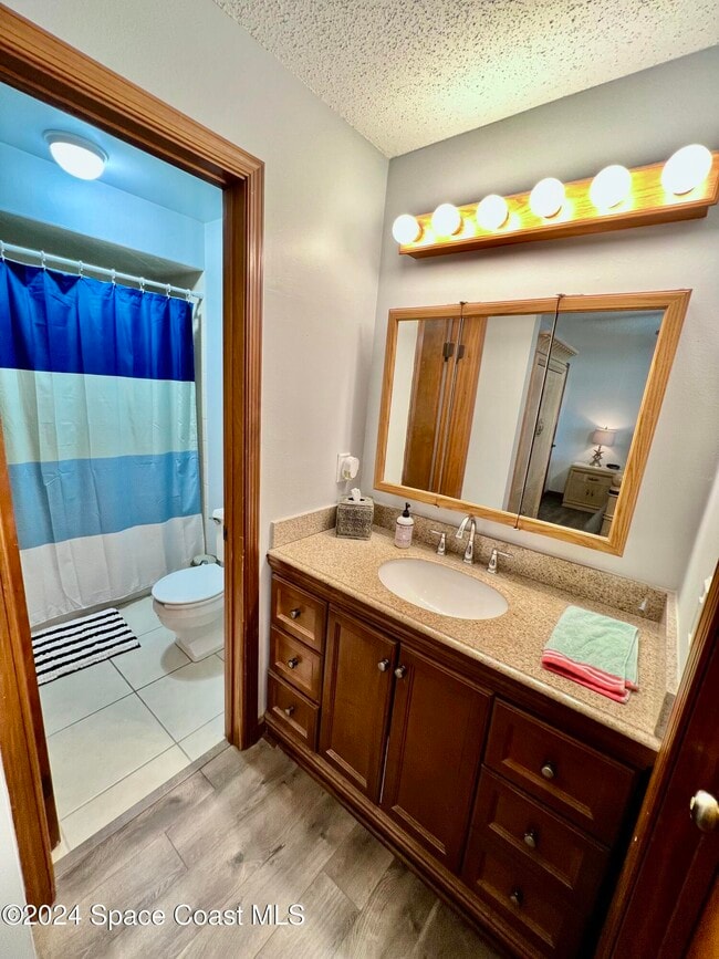 Building Photo - 416 Sailfish Ave