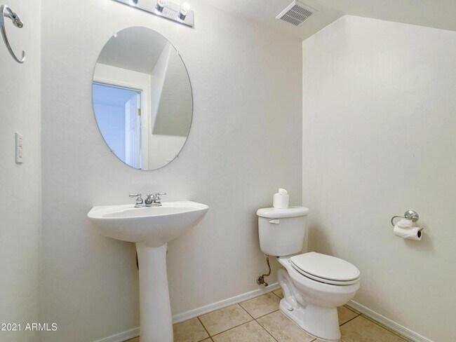 Building Photo - 34901 N 30th Dr