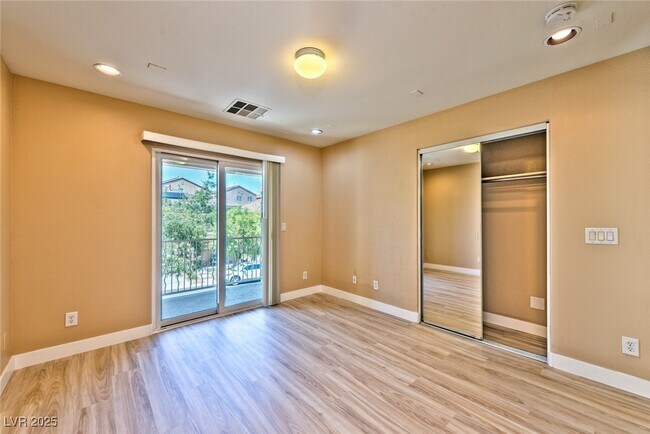 Building Photo - 10589 Danielson Ave