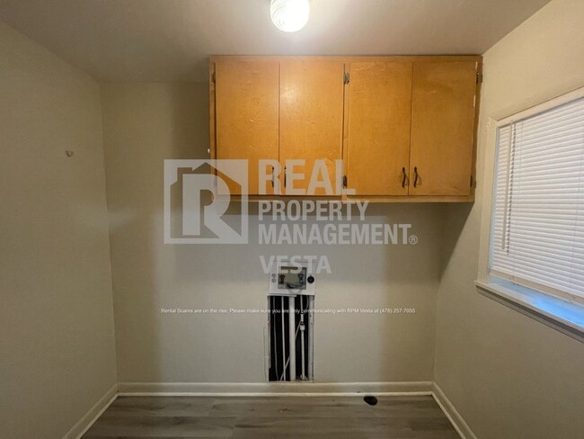 Building Photo - 510 Arrowhead Trl