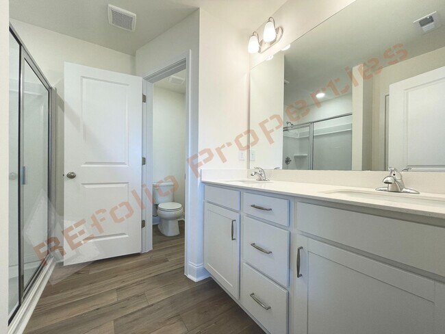 Building Photo - 6417 Granite Quarry Dr