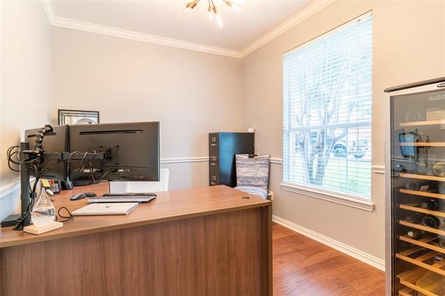 Building Photo - 10451 Enchanted Meadow Dr