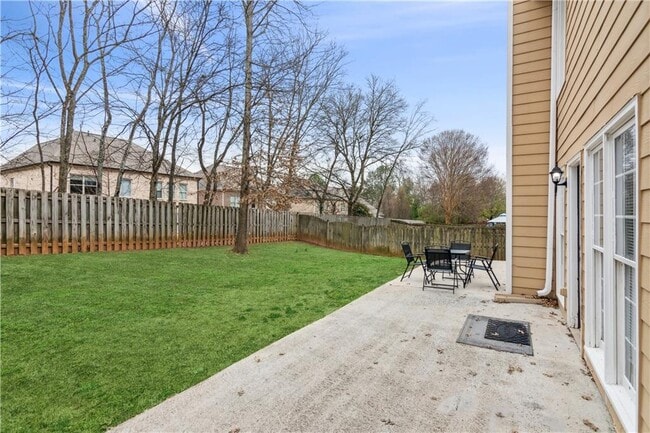 Building Photo - 630 Kimball Parc Way