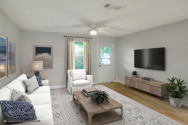 Building Photo - ***1st MONTH RENT FREE! Cozy 1 Bedroom Apartment in Eagle Lake