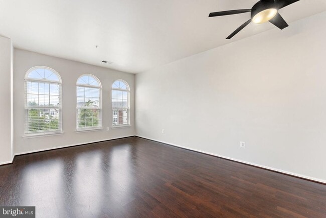 Building Photo - 9530 Walker Wy