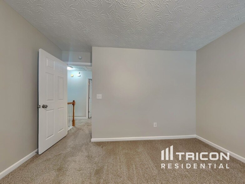 Building Photo - 1065 Dalby Way