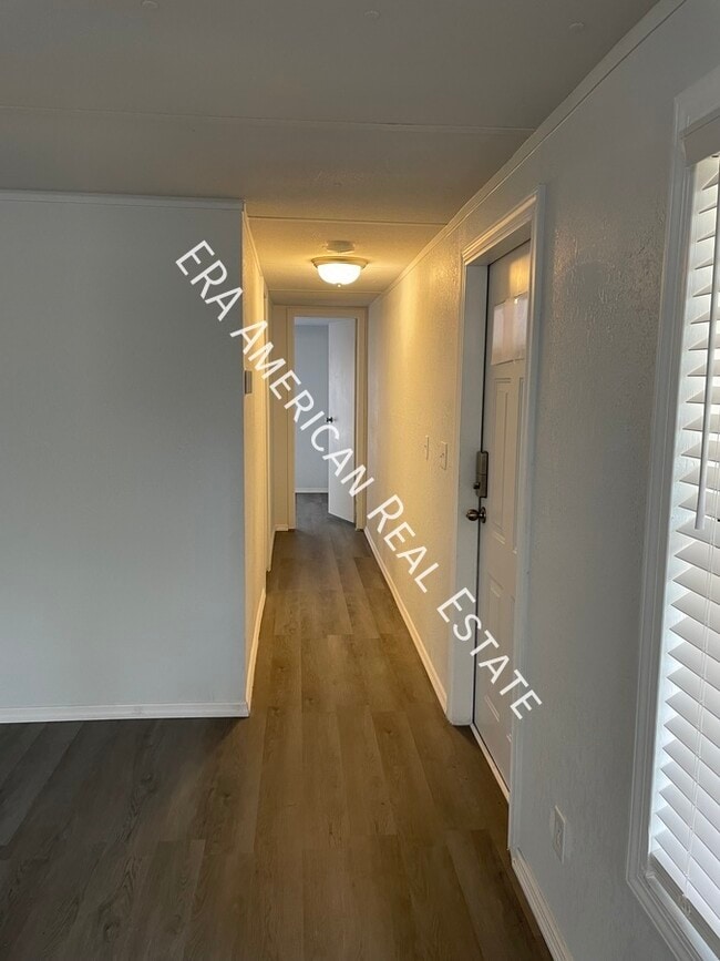 Building Photo - 5975 Staff Rd