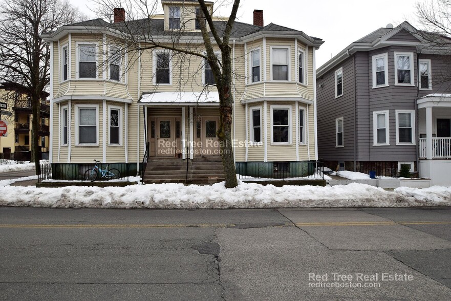 Primary Photo - 216 Freeman St