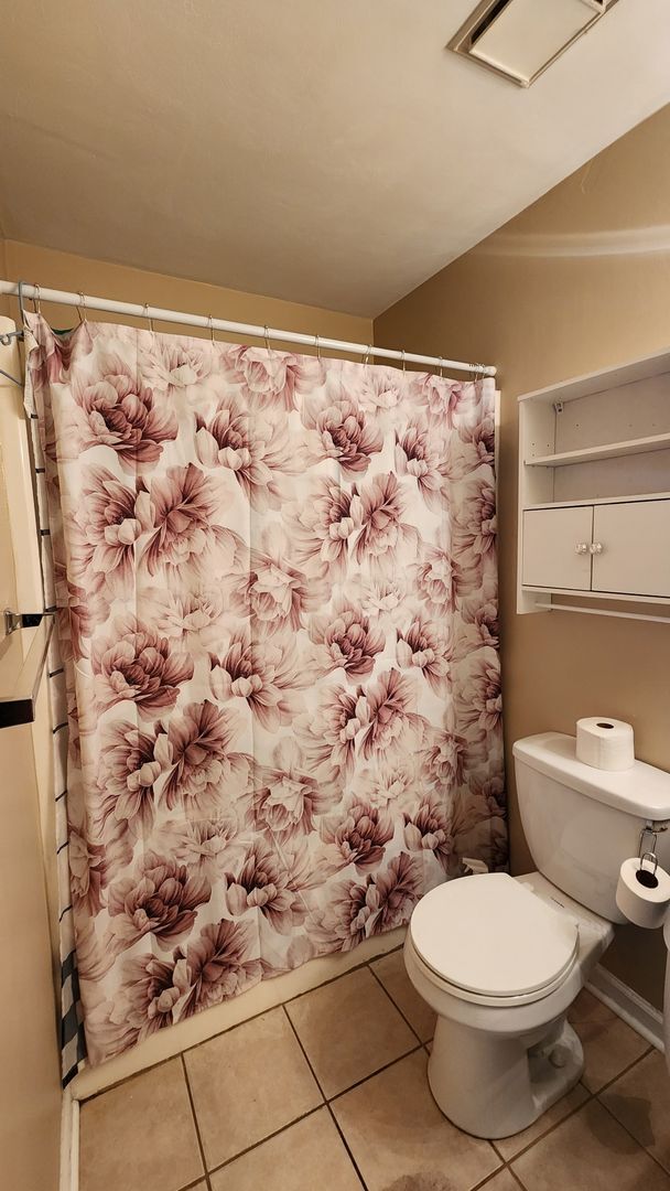 Building Photo - Rosemont Forest