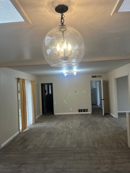 Spacious dining room - 8700 Winchester Rd