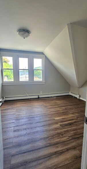 Building Photo - 1268 Quinnipiac Ave