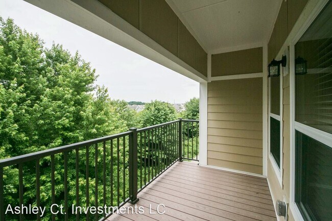 Building Photo - 405 Ashley Ct