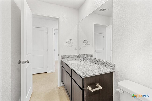 Building Photo - 1242 Lehmann Dr
