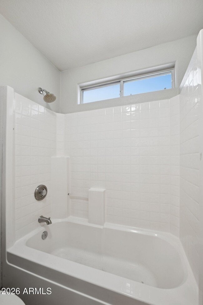 Building Photo - 9235 W Marconi Ave