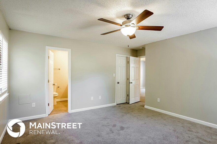 Building Photo - 1629 5 Acre Rd