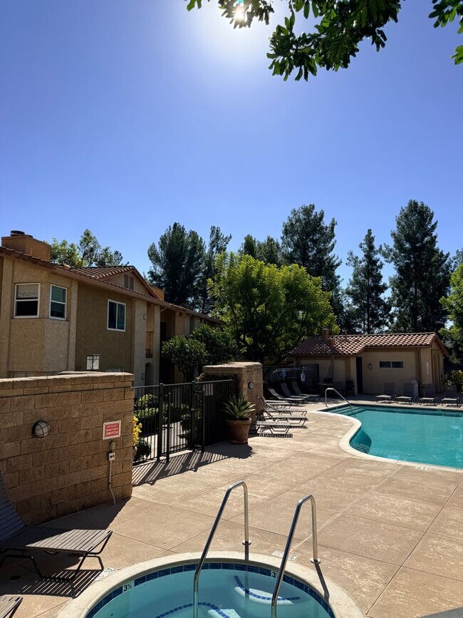 Building Photo - **Coming Soon ** Condo in The Hills Yorba ...