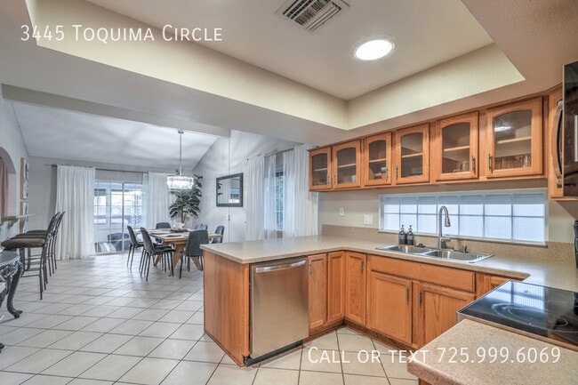 Building Photo - 3445 E Toquima Cir