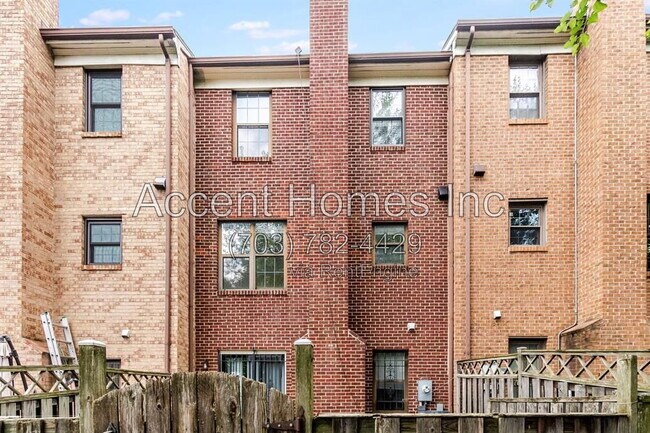 Building Photo - 5404 Barrister Pl