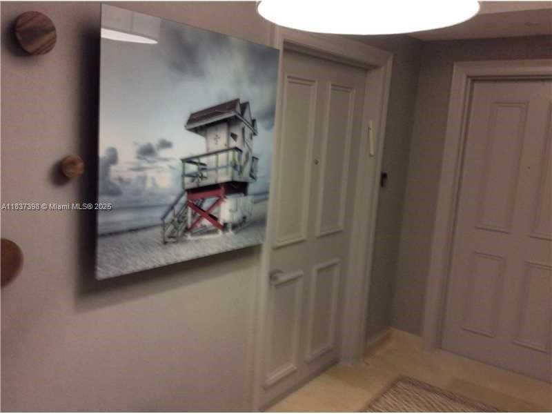 Building Photo - 17875 Collins Ave