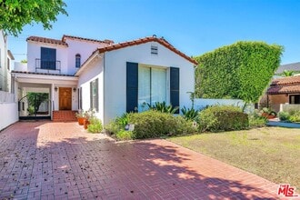 Building Photo - 325 S El Camino Dr