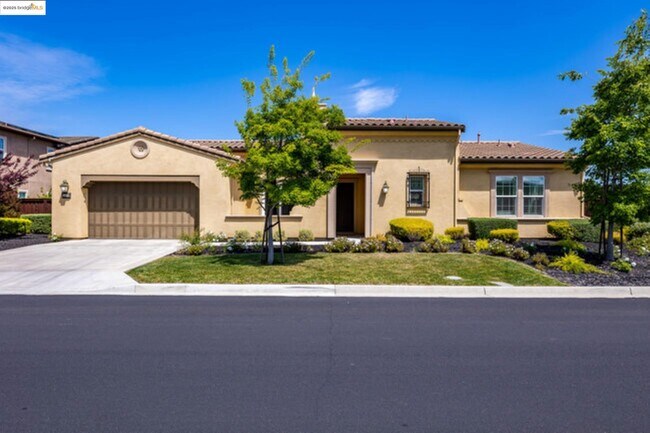 Primary Photo - 2258 Reserve Dr