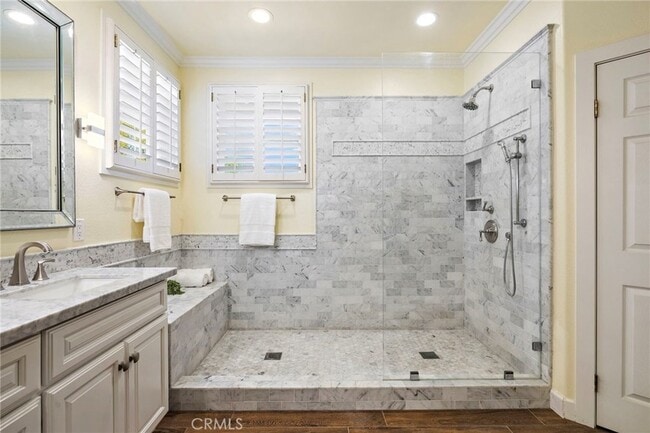 Building Photo - 48 Downfield Way