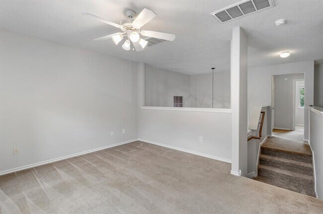 Building Photo - 18111 Stone Trail Manor Dr