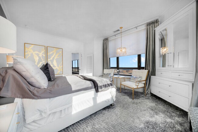 Building Photo - 100 Parrott Drive