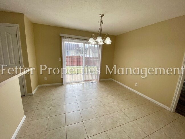 Building Photo - Gorgeous 3 Bedroom Newburgh Home!
