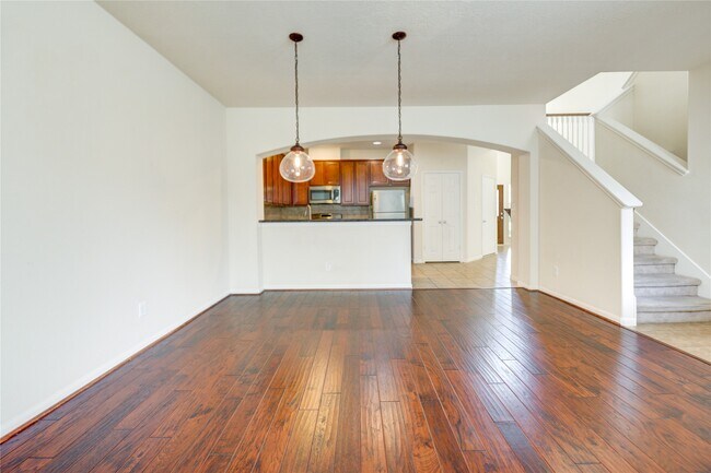 Building Photo - 8422 Sunset Loch Dr