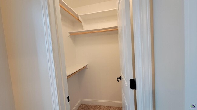 Building Photo - 105 Fortune Way