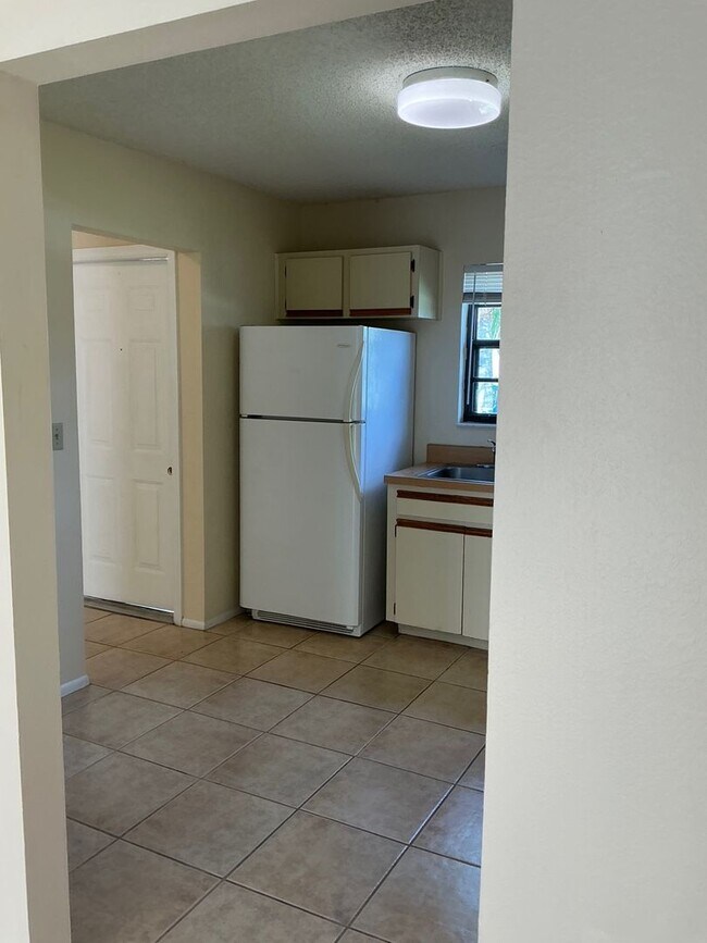 Building Photo - Single family rental home  located East of US 1 off Walton  Rd 2/1/1