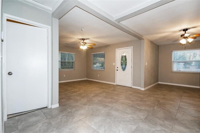 Building Photo - 525 Braddock St S