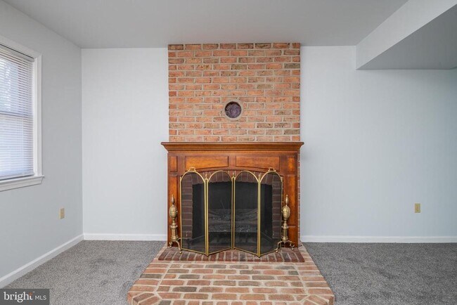 Building Photo - 1957 Lincoln Ave