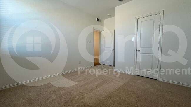 Building Photo - 1220 Ipkiss Ave