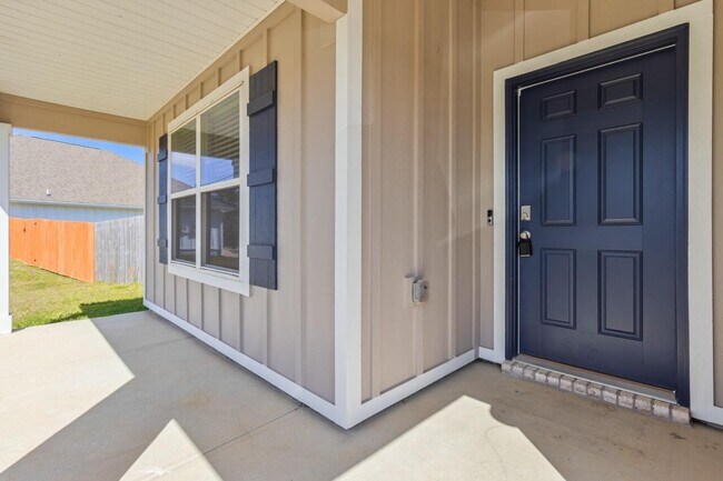Building Photo - 3527 Shadbush Ln