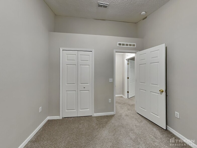 Building Photo - 4115 Woodley Creek Rd