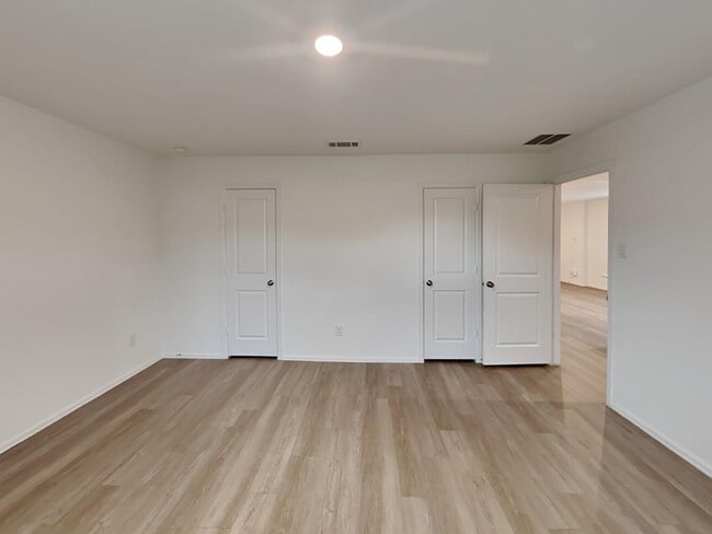 Building Photo - 22287 Stoney Ravine Dr