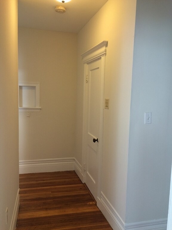 Building Photo - 1111 Boylston St