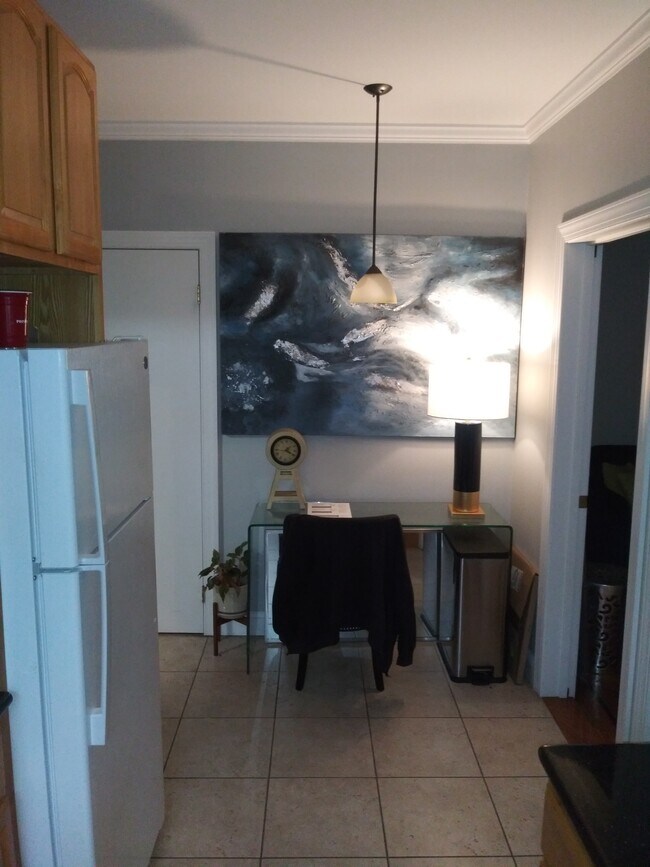 eat in kitchen - 1738 Dekalb Ave