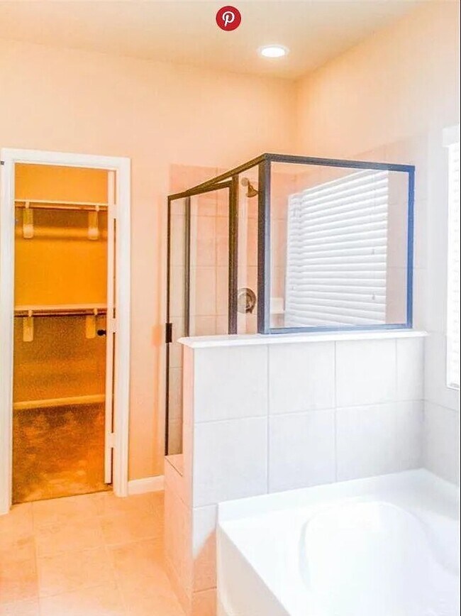 Building Photo - 2307 Grey Reef Dr